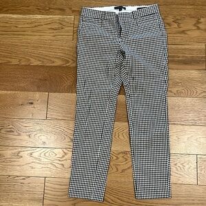 Women’s Banana Republic Patterned Capris Size 2